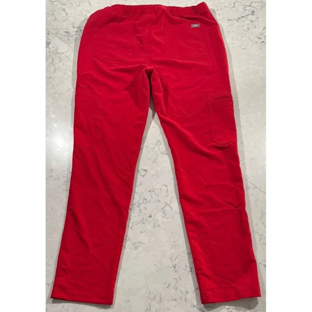 FIGS Cairo Cargo Scrub Pants Mens Medium Red Stretch Straight Leg M21SW2052